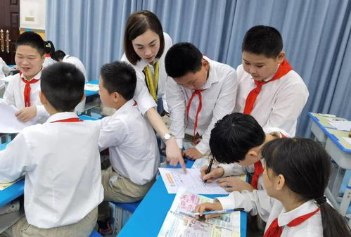 課后服務政策調整引熱議 家校如何合力破局？